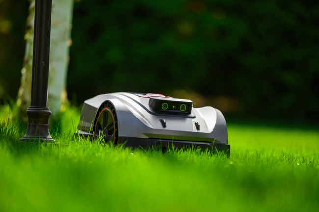 SUNSEEKER X5 ELITE RTK ROBOT KOSZĄCY KOSIARKA AUTOMATYCZNA DO TRAWY CEDRUS C-MOW X5 2000m2 BEZ KABLOWY / BEZ PRZEWODOWY - OFICJALNY DYSTRYBUTOR - AUTORYZOWANY DEALER CEDRUS