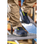 M82AV sport safety shoes, size.44, cat.S1 SRC composite