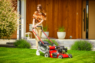 WEIBANG WB455SC 3W1 MOTORIZED VERTICAL MOWER 3.5 HP / 45cm - OFFICIAL DISTRIBUTOR - AUTHORIZED WEIBANG DEALER