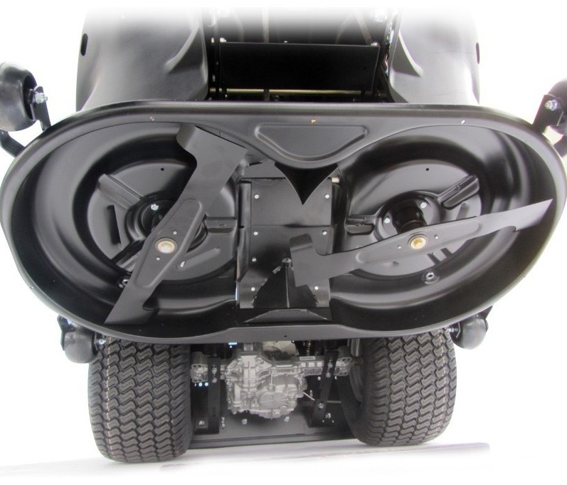 Zastosowanie traktorka Oleo-Mac OM 106/24 KH 4x4 w ogrodzie