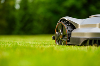 Sunseeker X7 Plus Elite RTK Robot Koszący Kosiarka Automatyczna 6000 m2 Bezprzewodowy