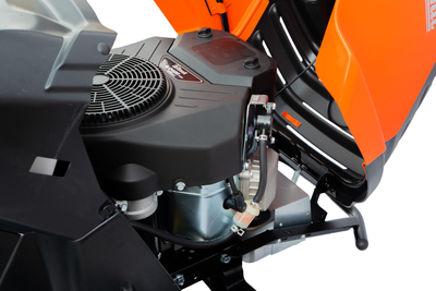 TRAKTOREK OLEO MAC OM 92/24KH TRAKTOREK OGRODOWY KOSIARKA SAMOJEZDNA SPALINOWA DO TRAWY OM92 HYDROSTATIC PREMIUM 68129090  - OFICJALNY DYSTRYBUTOR - AUTORYZOWANY DEALER OLEO-MAC