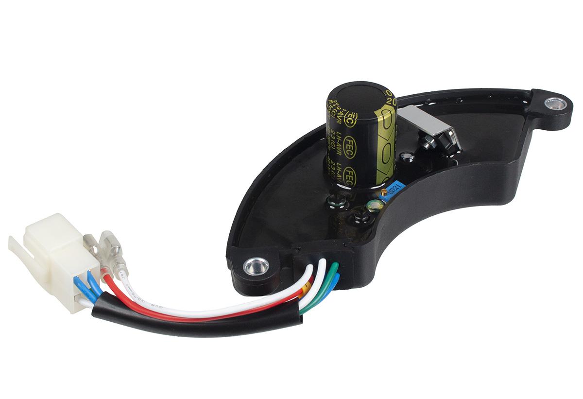 Regulator napięcia Loncin AVR 230V LC8000D-AS-1F - widok z przewodami