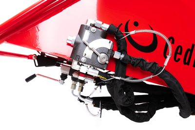 CEDRUS RB05 PRO-HE spalovací štípač kmenů s RB 05 12cm / 15 hp CEDRUS RB05 PRO-HE HYDRAULICKÝ PODAVAČ - EWIMAX - OFICIÁLNÍ DISTRIBUTOR - AUTORIZOVANÝ PRODEJCE CEDRUS