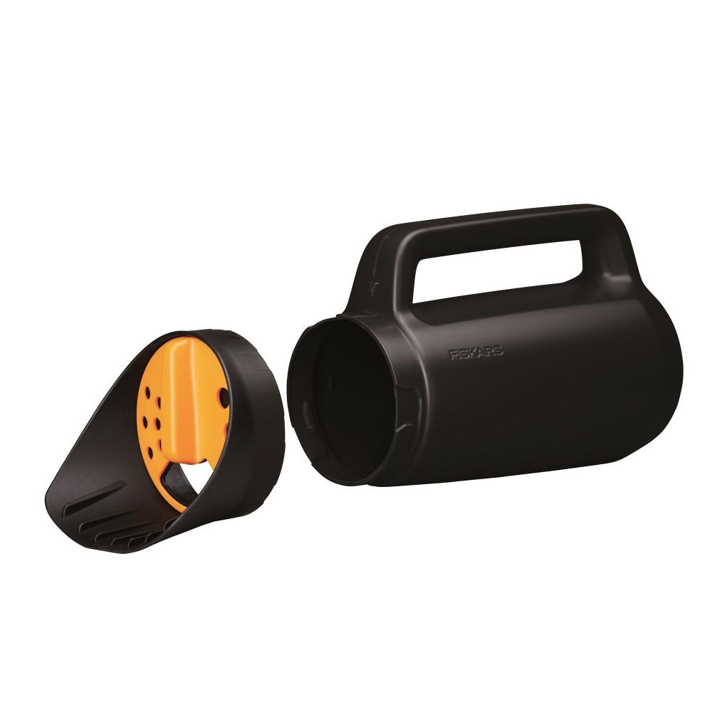 Fiskars Solid 1057076 siewnik ręczny do piasku, soli, nawozów i nasion