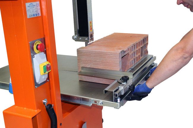 NORTON CLIPPER CB511 MASONRY BAND SAW MASONRY TABLE TABLE SAW FOR HOLLOW BLOCK BUILDING BLOCKS 1.8KW 230V - OFFICIAL DISTRIBUTOR - AUTHORIZED NORTON CLIPPER DEALER