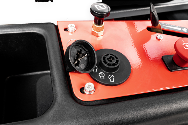 CEDRUS C-TRAC Z107 42 ZERO-TRACK ZAHRADNÍ SEKAČKA ZERO TURN 107cm 24 HP LONCIN LC2P77F V-TWIN dvouválcová sekačka - OFICIÁLNÍ DISTRIBUTOR - AUTORIZOVANÝ PRODEJCE