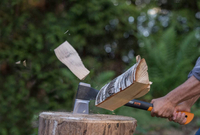 FISKARS X17 DŘEVĚNÉ ŠTÍPACÍ PENČÍŘE Fiskars X17 M 1015641 - OFICIÁLNÍ DISTRIBUTOR - AUTORIZOVANÝ PRODEJCE FISKARS