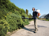 OLEO MAC MB800 BACKPACK GASOLINE TURBINE SPRAYER 14L 5KM OLEO MB 800 PREMIUM 365280020E1C OFFICIAL DISTRIBUTOR - AUTHORIZED OLEO-MAC DEALER