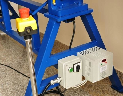 MAAD ZW-1300/1.5/EL 1-PHASE ELECTRIC CUTTING ROLLER MAAD ZW-1300 /1.5mm EL sheet rolling machine