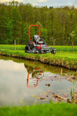 Cedrus C-TRAC Z132 traktorek ogrodowy kosiarka samojezdna Zero Turn 132 cm 27 KM Loncin