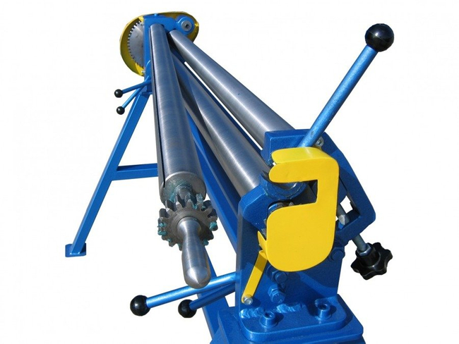 MAAD ZW-1300/0.8 WALCARKA ZWIJARKA WALCE DO BLACHY MAAD ZW-1300 /0.8mm