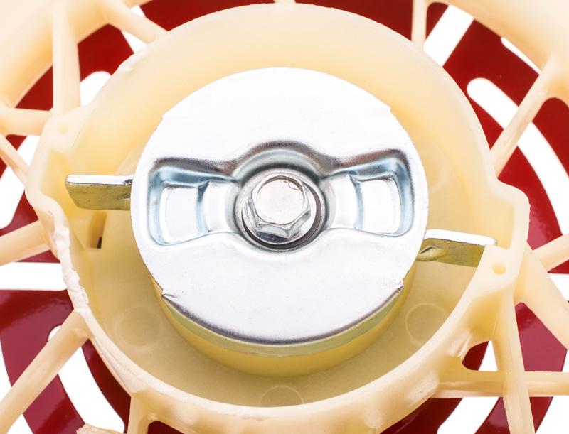 Metalowe zabieraki T2 – zbliżenie mechanizmu zazębiającego