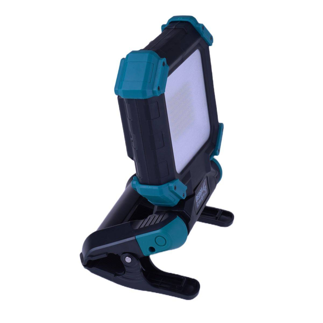 Zbliżenie na diody SMD lampy DEDRA SAS+ALL DED6906