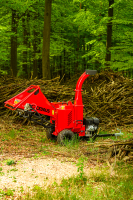 Rozdrabniacz do gałęzi Cedrus RB05 PRO HE 15KM hydrauliczny