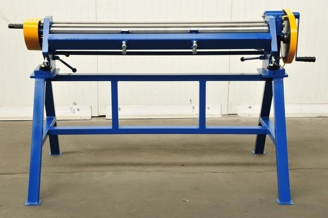 MAAD ZW-1300/1.5 SHEET METAL ROLLING MACHINE MAAD ZW-1300 /1.5mm