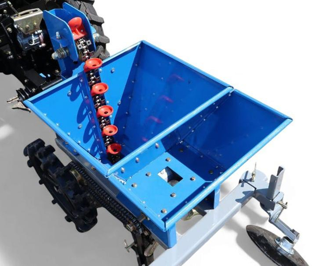 MASTERCUT MC1800-05 SÁZEČ BRAMBOR PRO TRAKTOR MASTERCUT MC1800 FARMIX / CEDRUS C-TUR-18