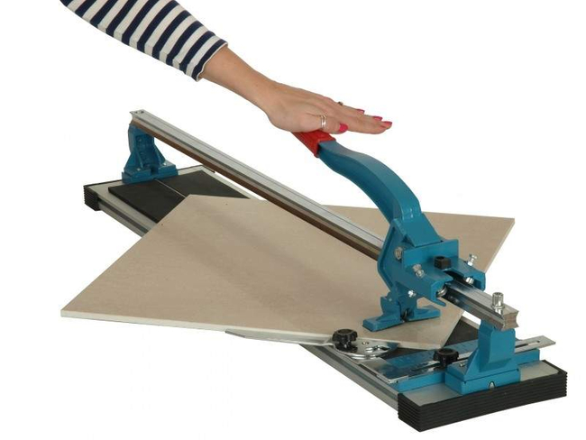 DEDRA DED1154 ŘEZACÍ STROJ NA OBKLADY S LOŽISKY, X-PROFIL PROVIDER 1200mm EWIMAX - OFICIÁLNÍ DISTRIBUTOR - AUTORIZOVANÝ PRODEJCE DEDRA