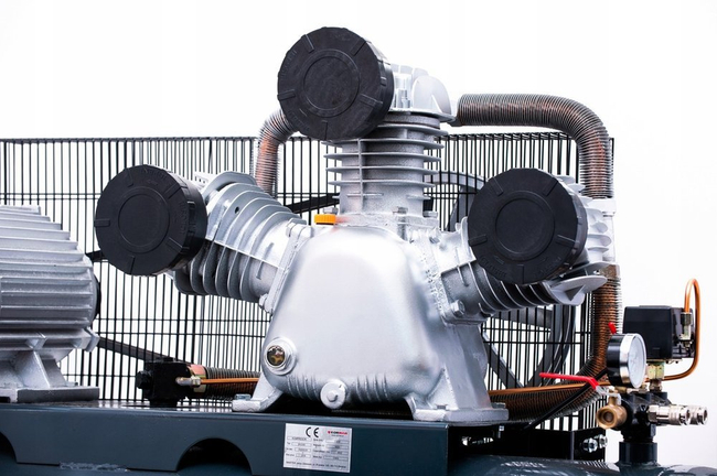 SPRĘŻARKA POWIETRZA JAGER GERMAN 300L 5.5kW 1250L/Min 400V SPRĘŻARKA POWIETRZA TŁOKOWA KOMPRESOR TŁOKOWY OLEJOWY Mocna Rzecz