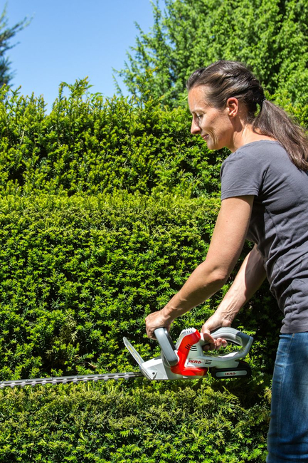 IKRA IAHS 20-1 SHRUB BUSH HEDGE SHEAR CORDLESS 20V PREMIUM OB-IKRIAHS20-1 EWIMAX - OFFICIAL DISTRIBUTOR - AUTHORIZED IKRA DEALER