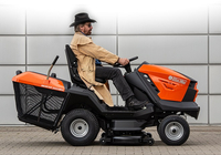 OLEO MAC OM 92/16 KH EXKLUZIVNÍ ZAHRADNICKÁ SEKAČKA S ODŠROUBOVÁNÍM LUX VERZE 92cm / 16hp / PREMIUM 68129082 - OFICIÁLNÍ DISTRIBUTOR - AUTORIZOVANÝ PRODEJCE OLEO-MAC